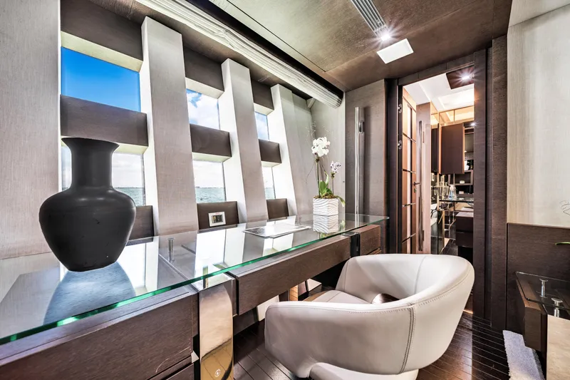 Sette Yacht Photos Pics 