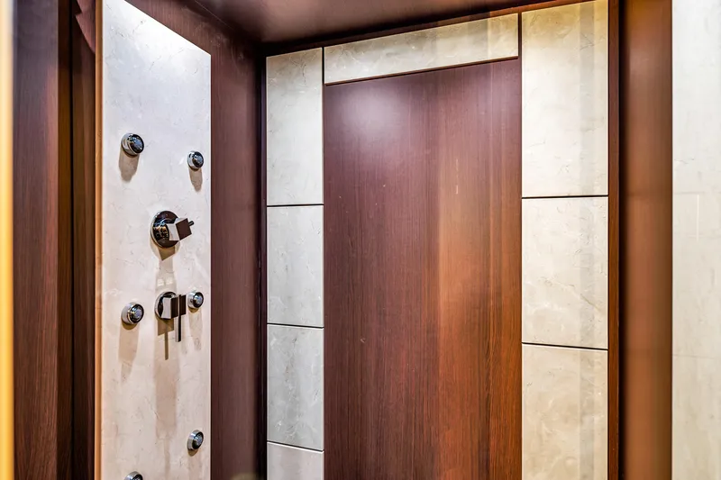 Sette Yacht Photos Pics 