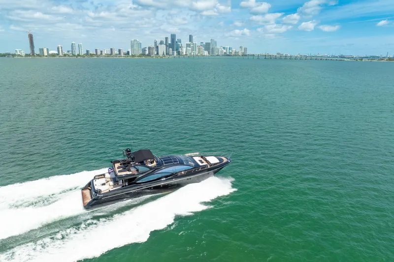 Sette Yacht Photos Pics 