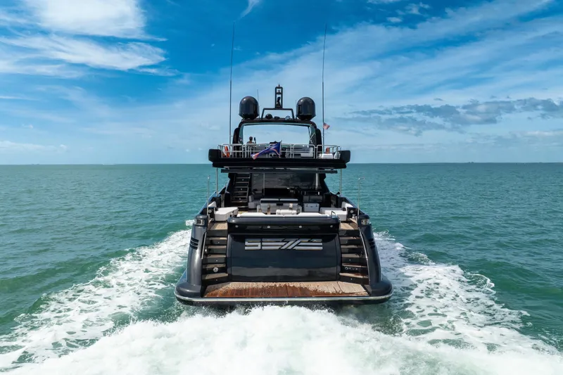 Sette Yacht Photos Pics 