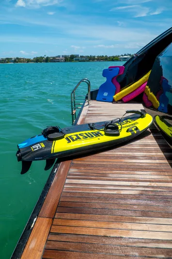 Sette Yacht Photos Pics 