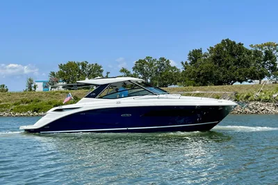 Sea Ray 320 Sundancer