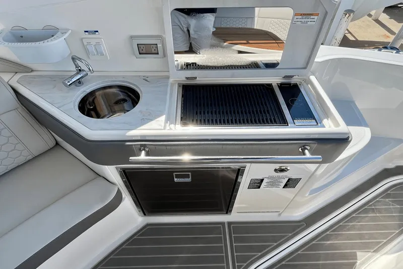 Ocean Child Yacht Photos Pics 