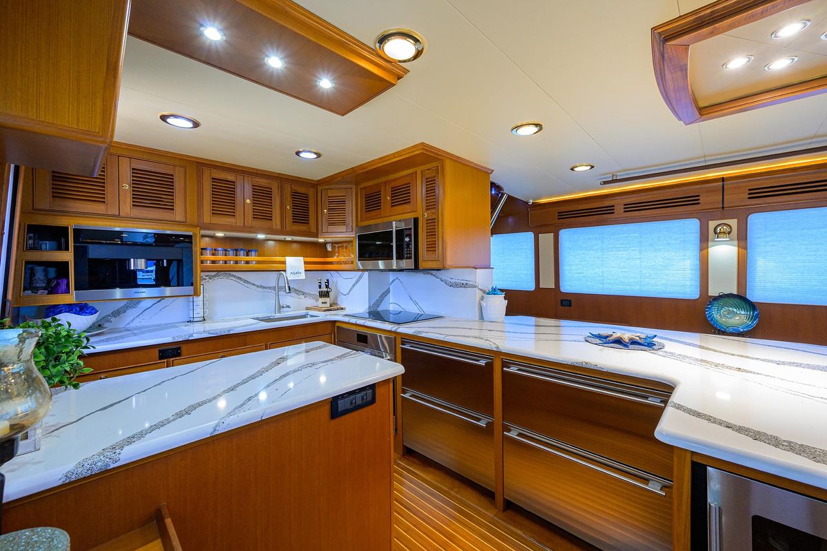 2011 Marlow 97 
