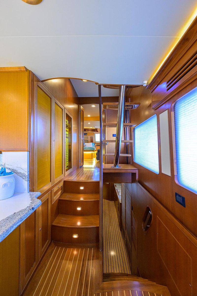 2011 Marlow 97 