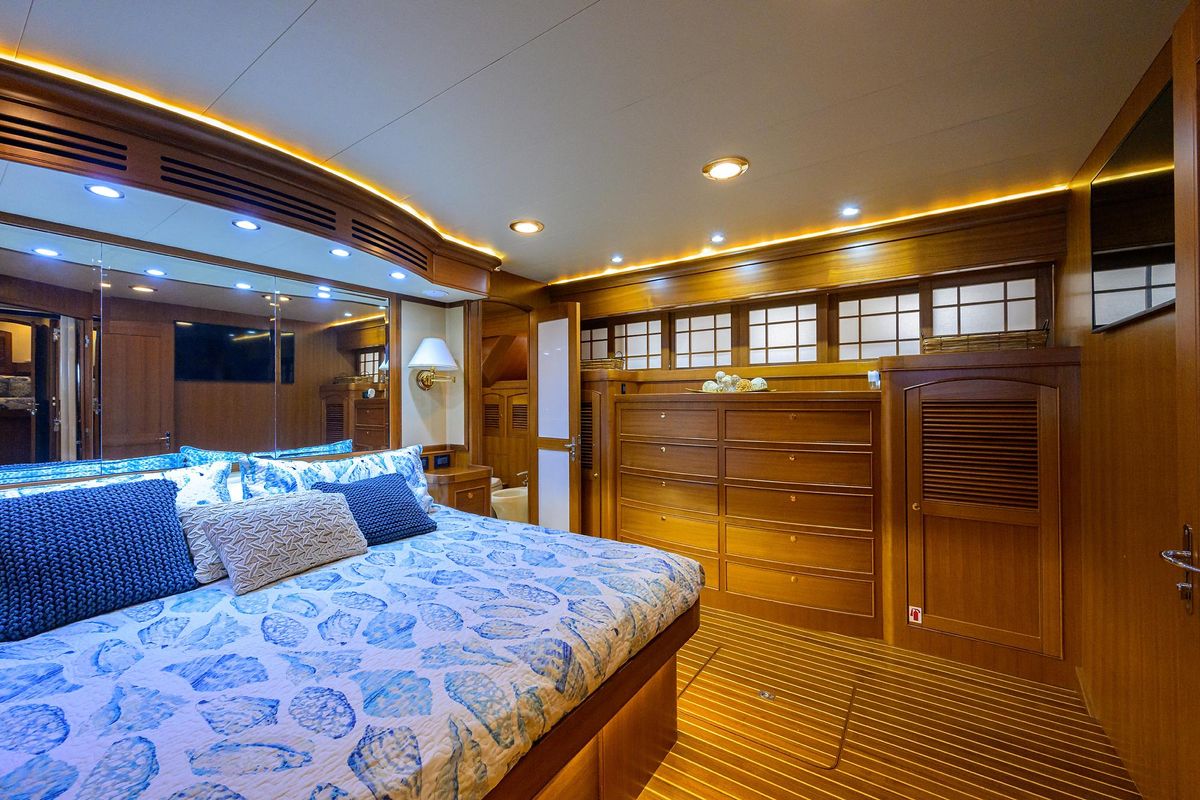 2011 Marlow 97 