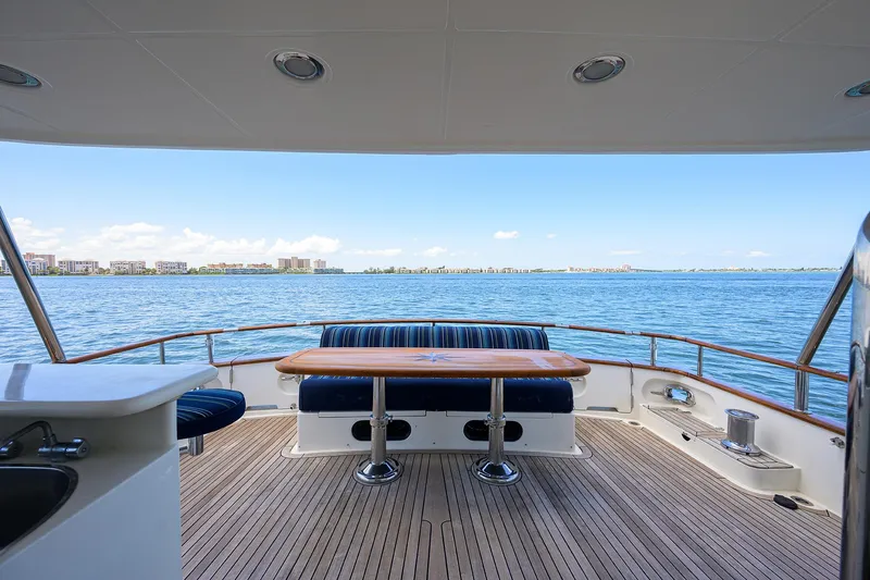 Agave Yacht Photos Pics 