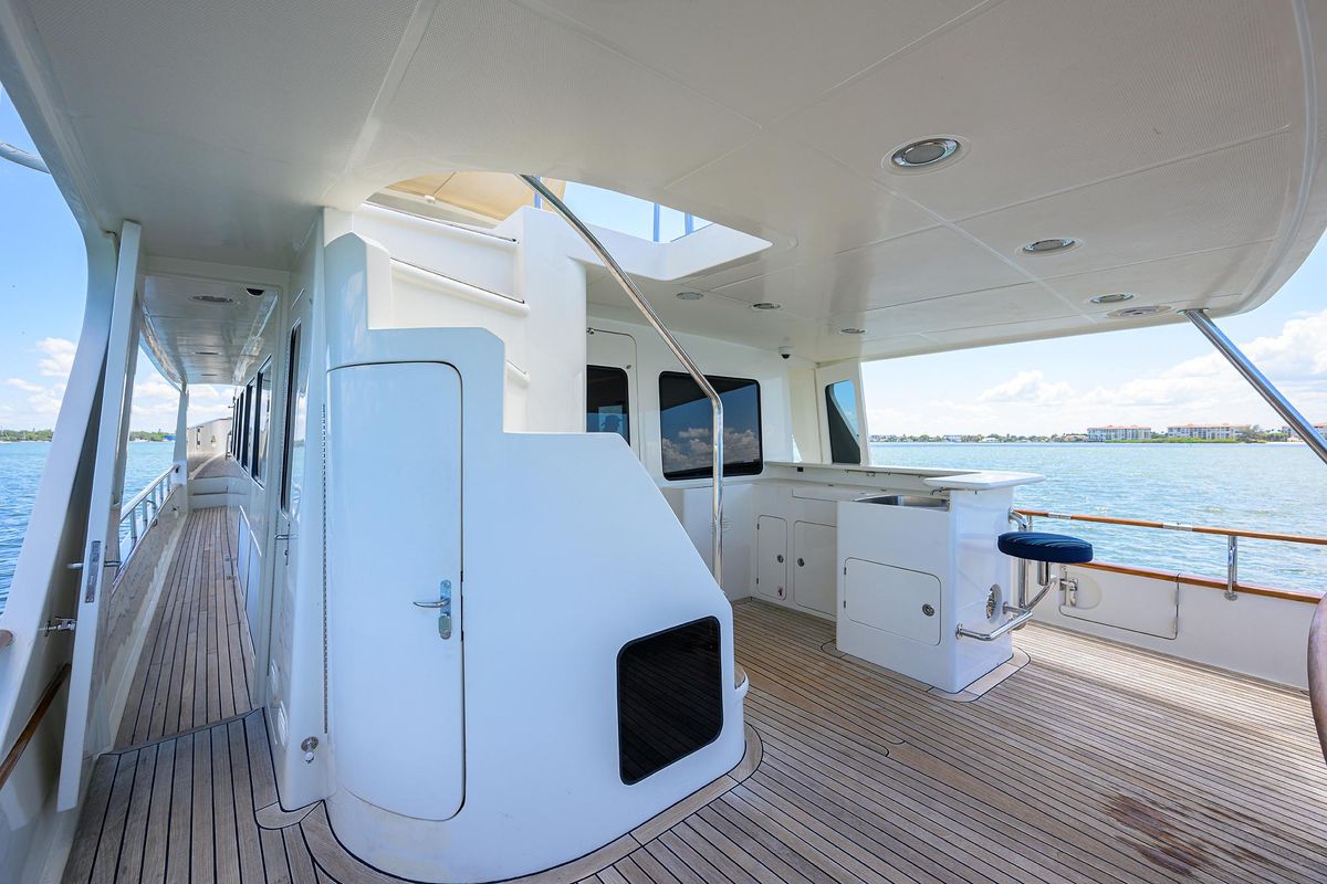 2011 Marlow 97 