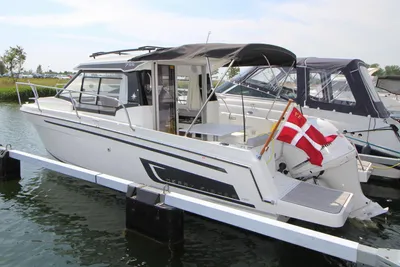 2022 Jeanneau MF 795 Serie 2