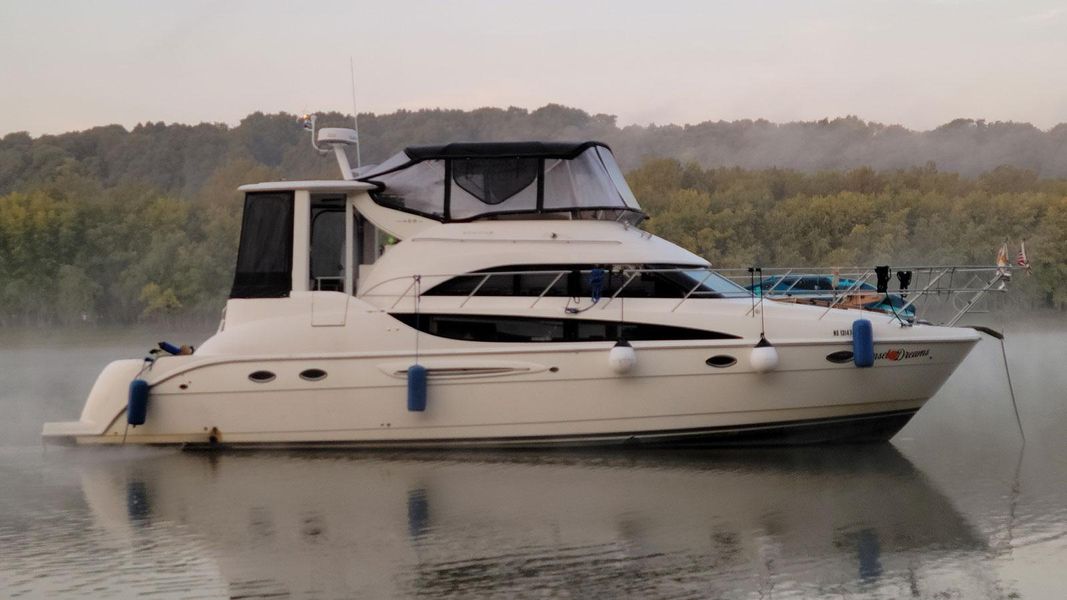 2008 Meridian 459 Cockpit Motor Yacht