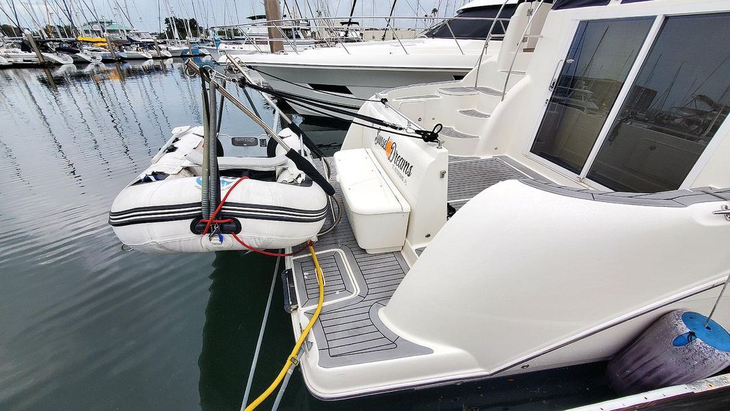 2008 Meridian 459 Cockpit Motor Yacht