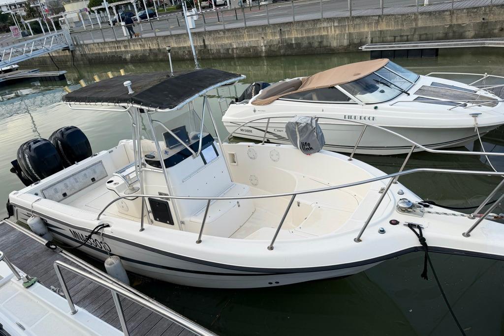 1998 Hydra-Sports 2650 CC