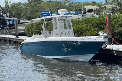 Century 2900 Center Console
