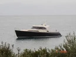 2005 Mochi Craft 51 Dolphin