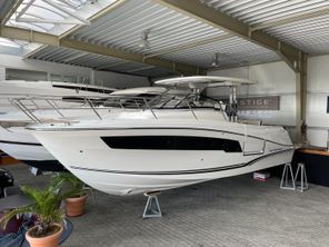 2021 Jeanneau CAP CAMARAT 10.5 WA S2