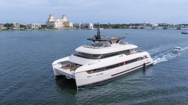 Reduce - As Seen In White Lotus Yacht Photos Pics 
