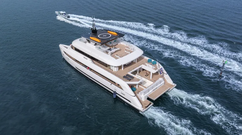 Reduce - As Seen In White Lotus Yacht Photos Pics 