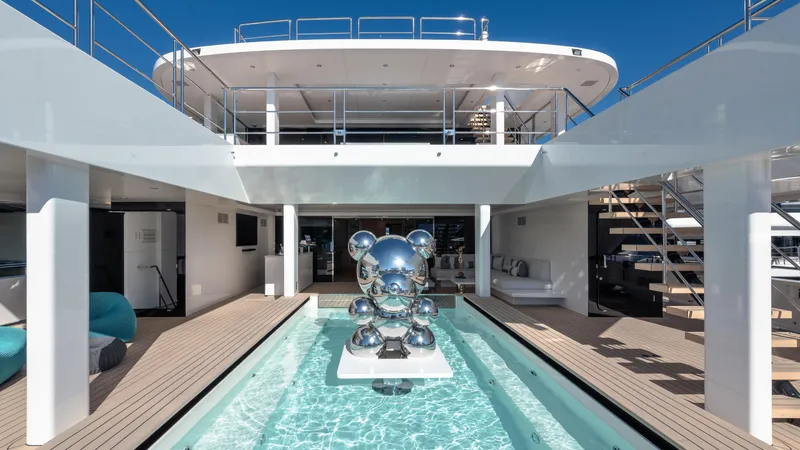 Reduce - As Seen In White Lotus Yacht Photos Pics 