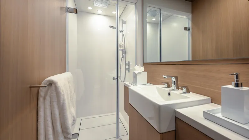 Reduce - As Seen In White Lotus Yacht Photos Pics 