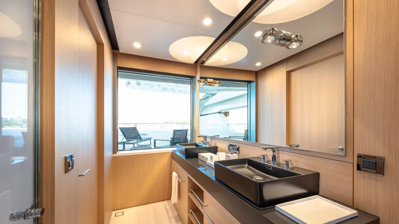 Reduce - As Seen In White Lotus Yacht Photos Pics 