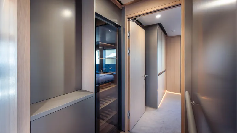 Reduce - As Seen In White Lotus Yacht Photos Pics 