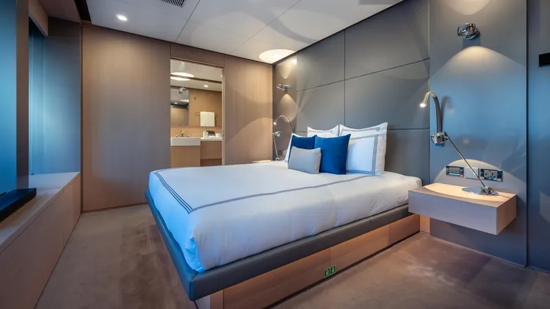 Reduce - As Seen In White Lotus Yacht Photos Pics 