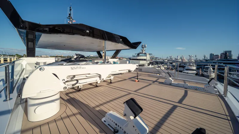 Reduce - As Seen In White Lotus Yacht Photos Pics 