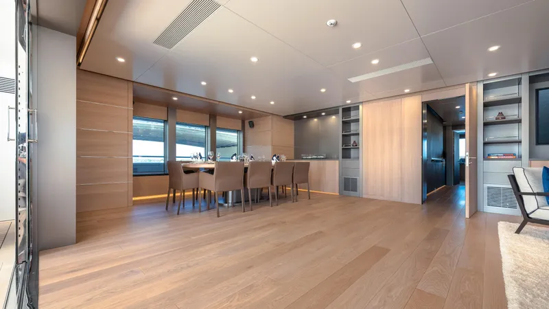 Reduce - As Seen In White Lotus Yacht Photos Pics 