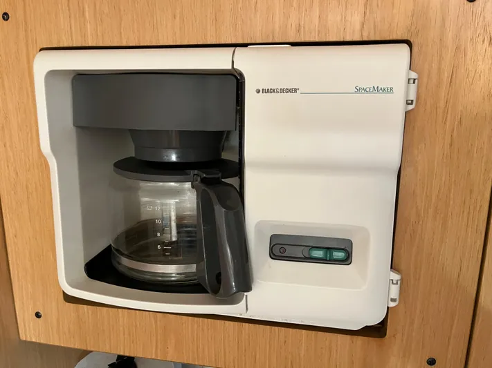  Yacht Photos Pics Built-in Black & Decker SpaceMaker coffee maker on 2001 Tiara Yachts 4100 Open.