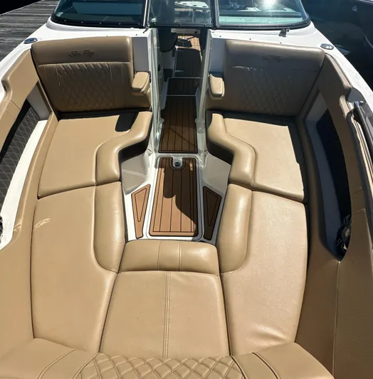  Yacht Photos Pics 2019 Sea Ray SLX 280 boat interior with tan leather seating and wood accents.