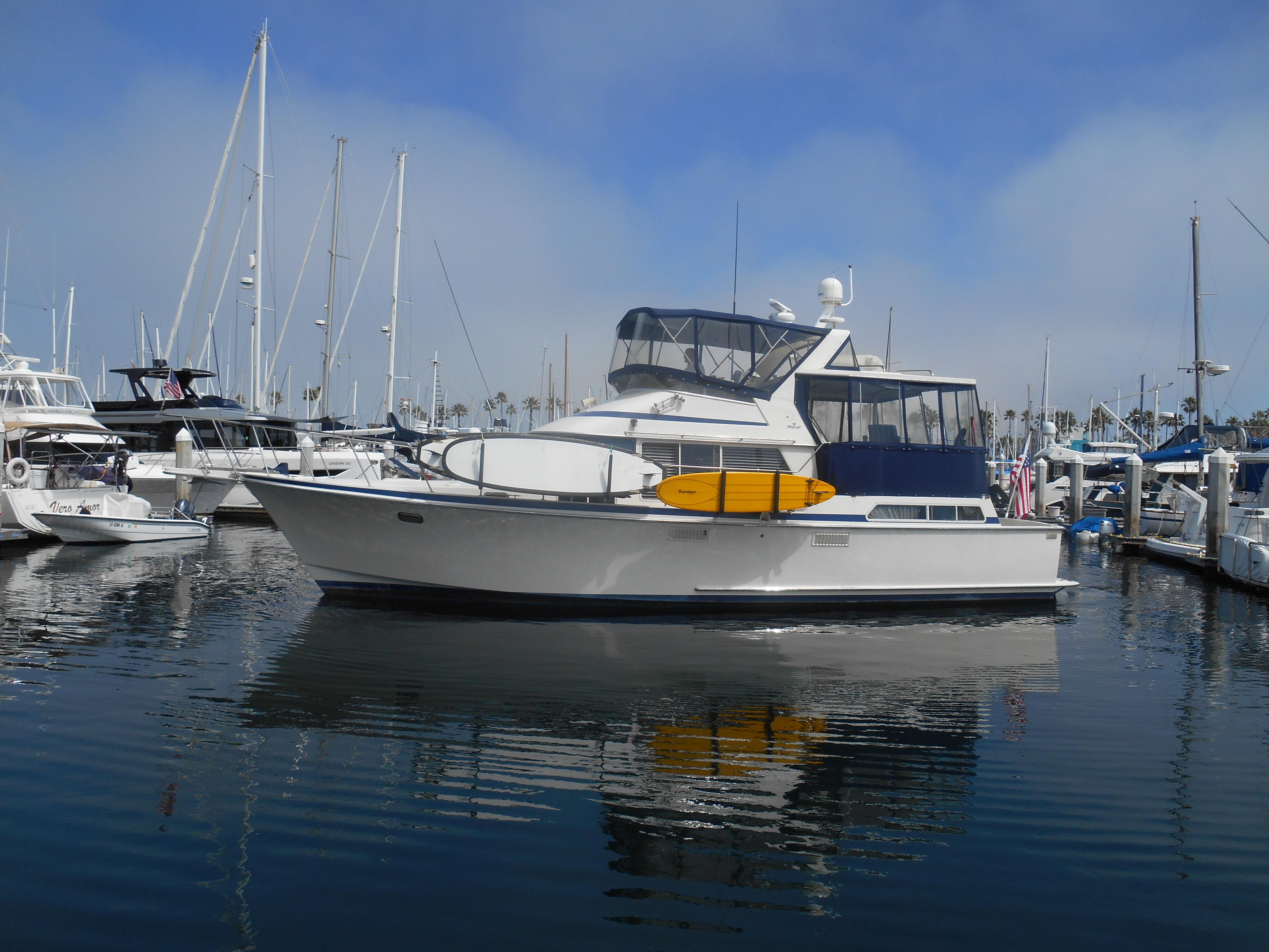 aft cabin cockpit motor yacht