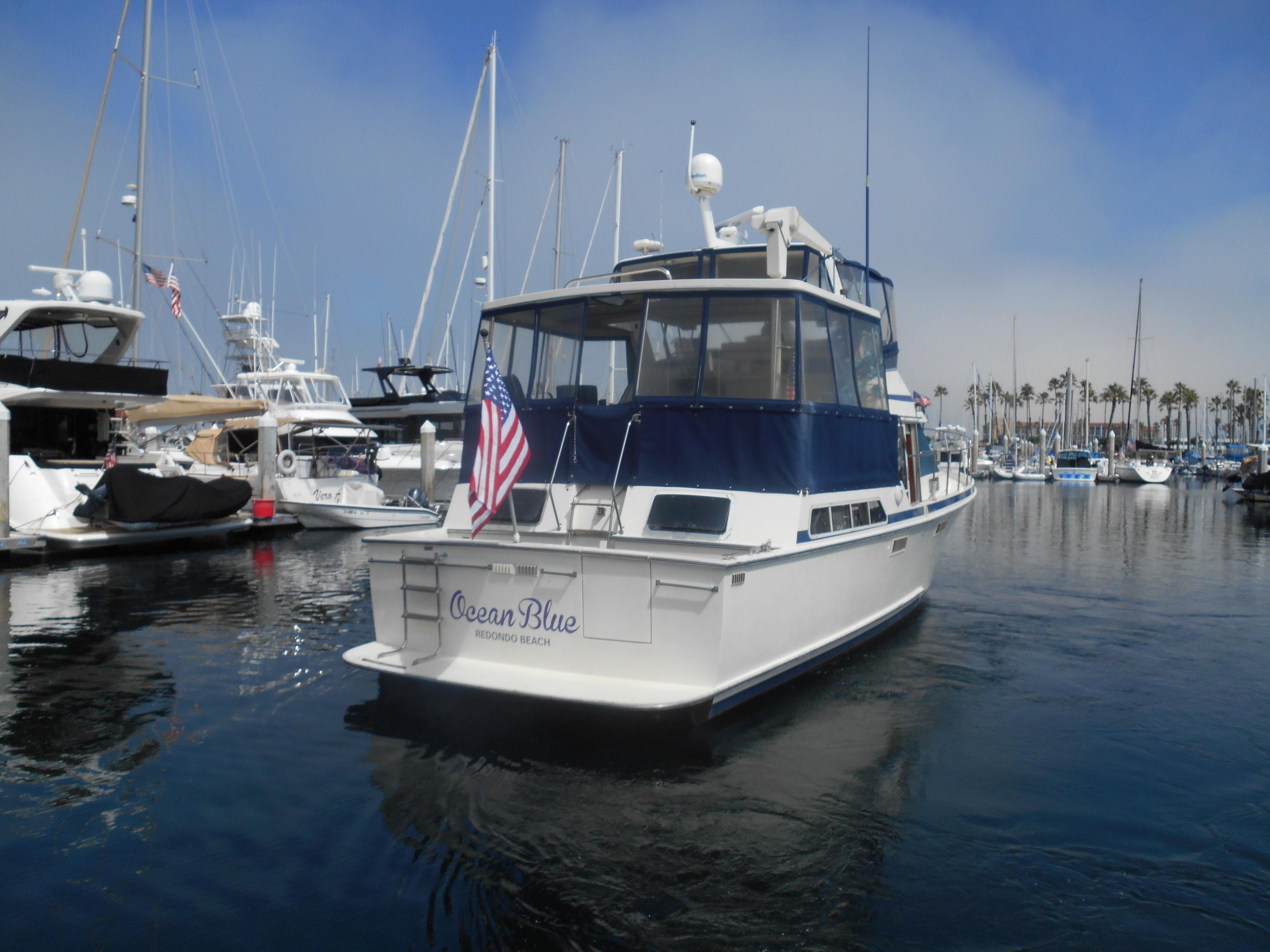 aft cabin cockpit motor yacht