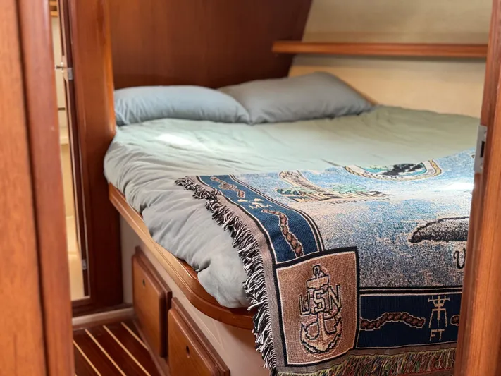 Balabusta Yacht Photos Pics 