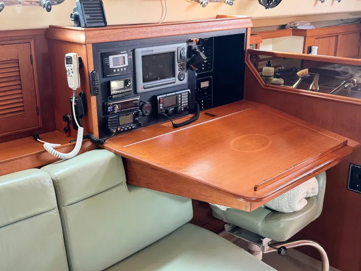 Balabusta Yacht Photos Pics 