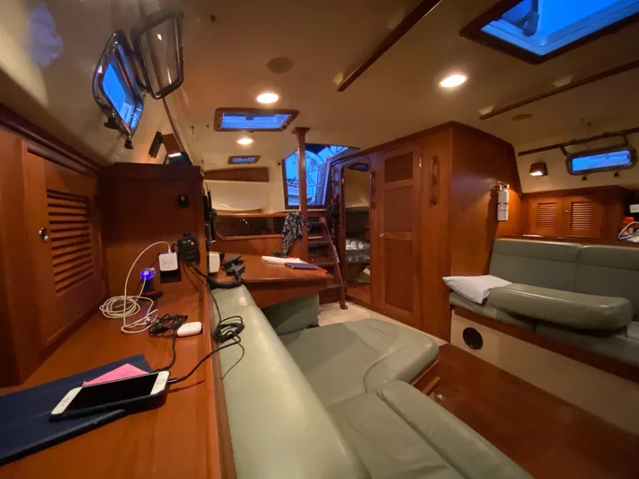 Balabusta Yacht Photos Pics 