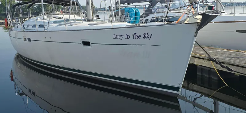 Lucy In The Sky Yacht Photos Pics 