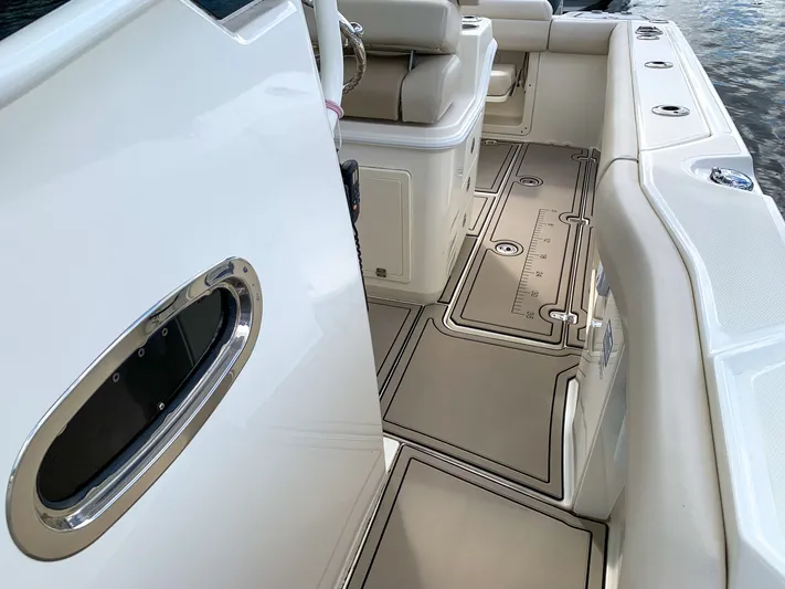 Perfect Timing... Yacht Photos Pics 