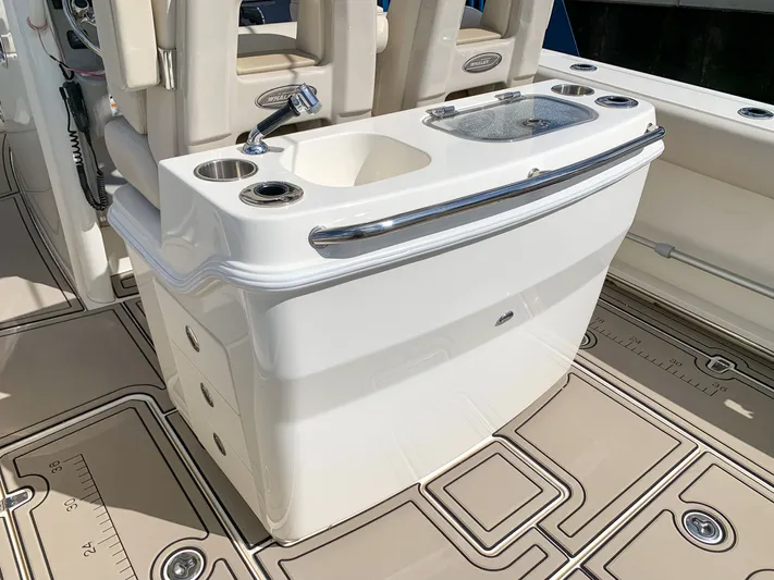 Perfect Timing... Yacht Photos Pics 