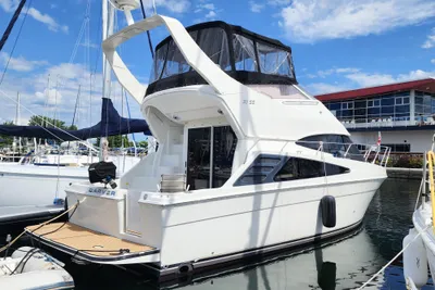 Carver 33 Super Sport
