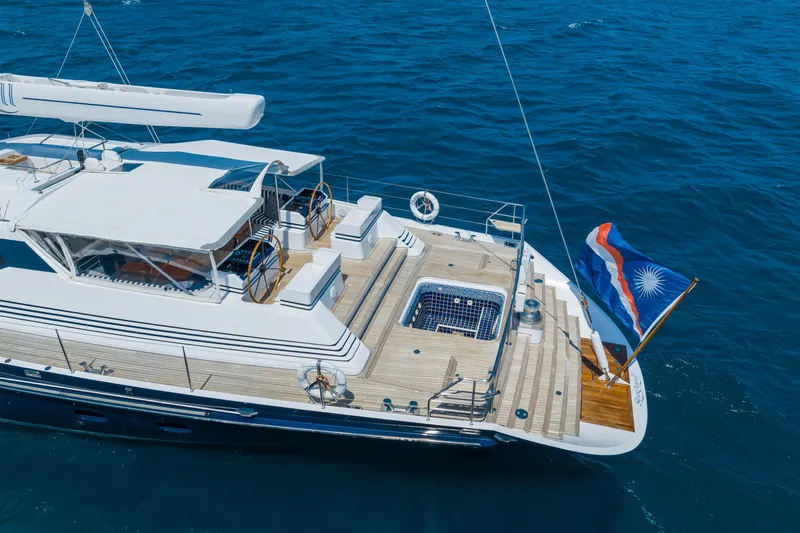 Seaquell Yacht Photos Pics Aerial view of a 1992 Alloy Yachts sailboat on the ocean.