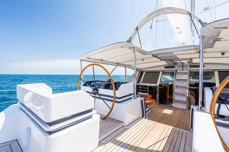 Seaquell Yacht Photos Pics 1992 Alloy Yachts sailboat with dual steering wheels and spacious deck.