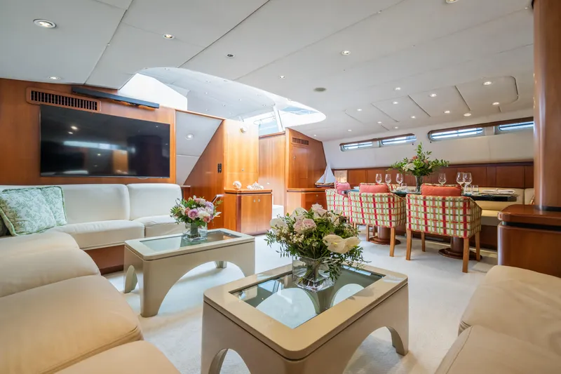 Seaquell Yacht Photos Pics Luxurious interior of 1992 Alloy Yachts sailboat with elegant seating and dining area.