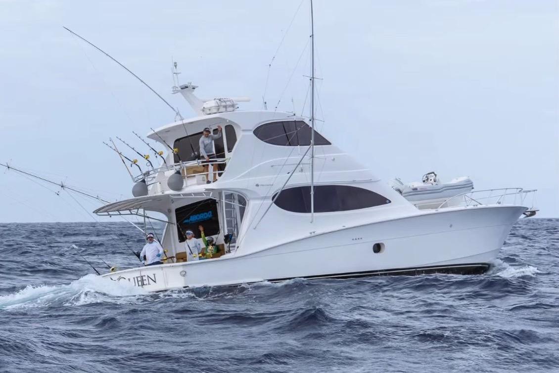 Hatteras 64 Convertible