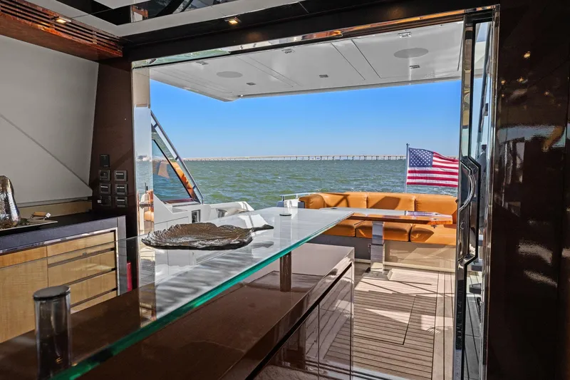 Rock Water Yacht Photos Pics 