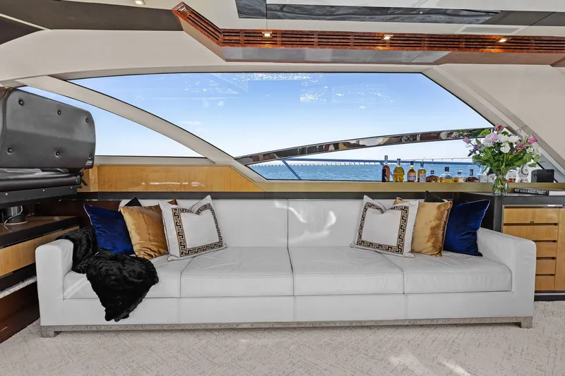 Rock Water Yacht Photos Pics 