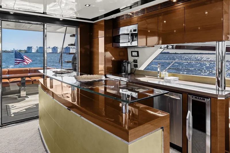 Rock Water Yacht Photos Pics 