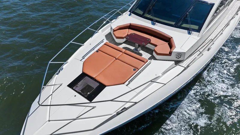 Rock Water Yacht Photos Pics 