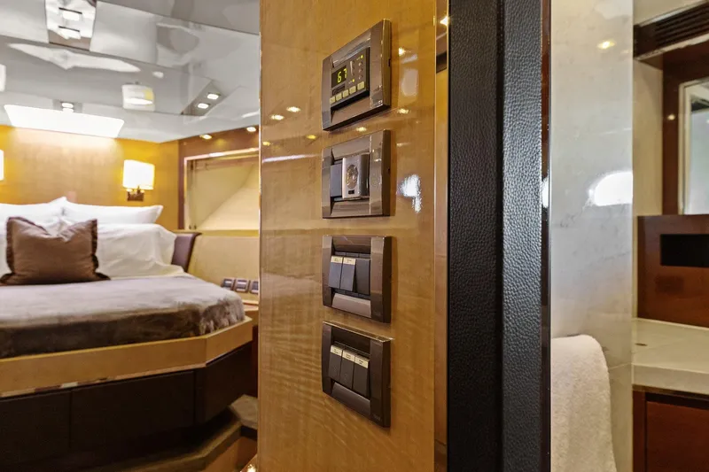 Rock Water Yacht Photos Pics 