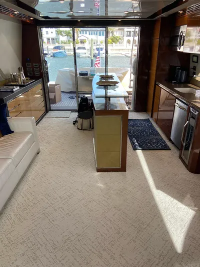 Rock Water Yacht Photos Pics 