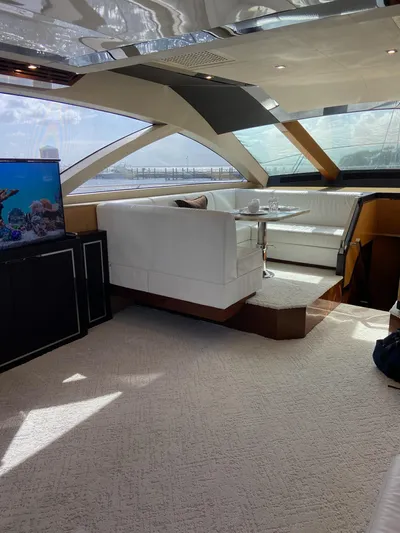 Rock Water Yacht Photos Pics 